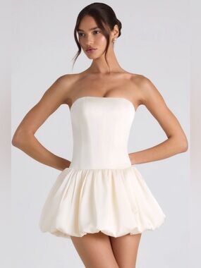 NWT OH POLLY Fabiola Dress 
Lace-Up Bubble Hem Corset Mini Dress in Ivory
